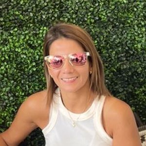 Meet your Posher, Alejandra